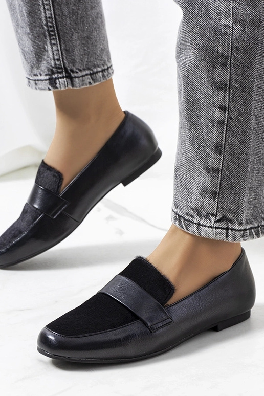 Melni sieviešu apavi Kolk