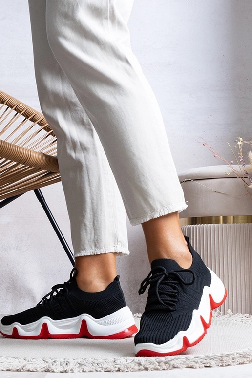 Black Parkhill sporta kedas