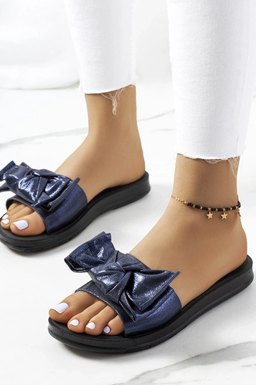 Tumši zilas flip-flops ar spīdīgu bantīti Sora
