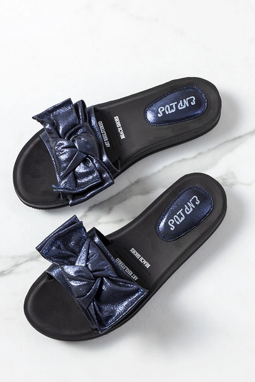 Tumši zilas flip-flops ar spīdīgu...