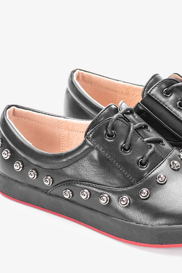 Kooi Black Kids kedas