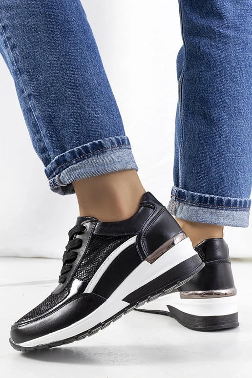 Melnas Veloso ādas kedas