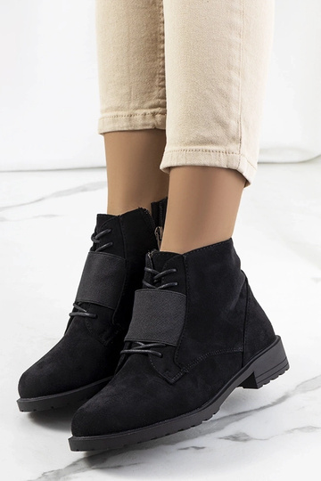 Melni Manoella puszābaki 2