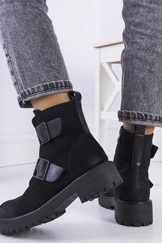 Melni mākslīgās zamšādas apavi Leurbost