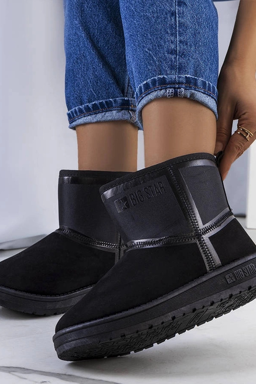 Melni sieviešu sniega zābaki...