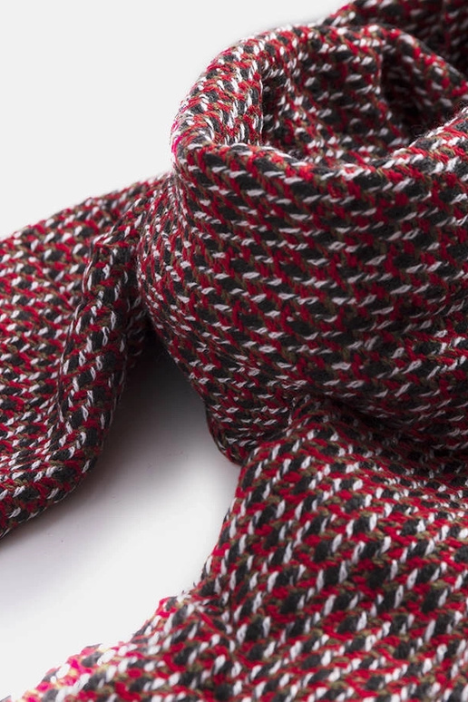 Sarkana šalle, „Aria"