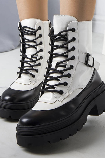 Baltie Norra zābaki