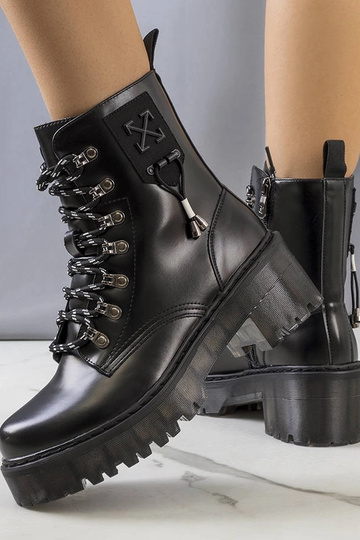 Melni puszābaki ar... 2