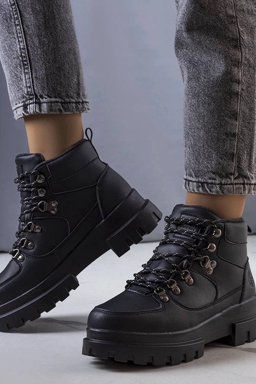 Melni ziemas pārgājienu zābaki,...