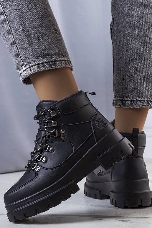 Melni ziemas pārgājienu zābaki,...