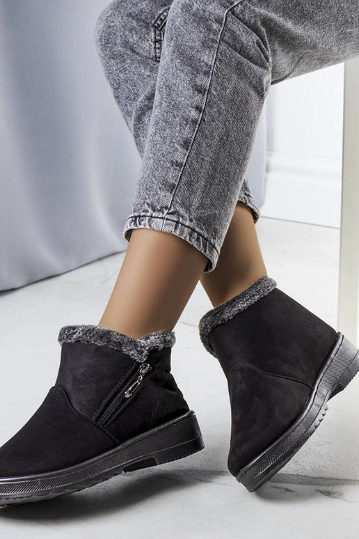 Melni izolēti sniega zābaki ar...