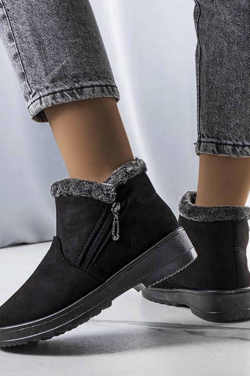 Melni izolēti sniega zābaki ar...