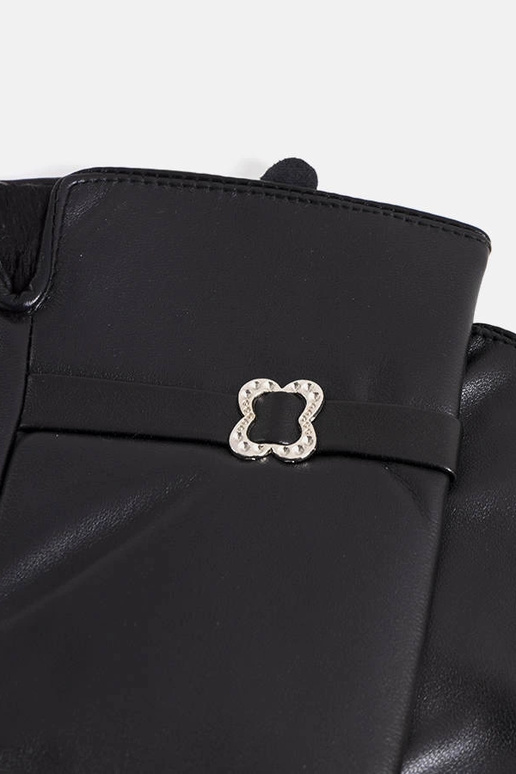 Melni izolēti cimdi ar Clouti sprādzi