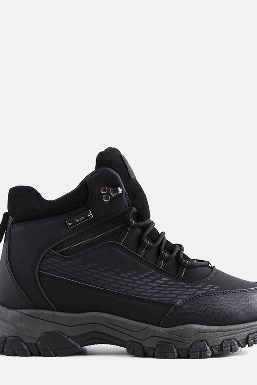 Melni izolēti Jaxx zābaki