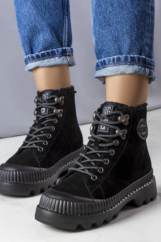 Melni izolēti puszābaki Big Star...