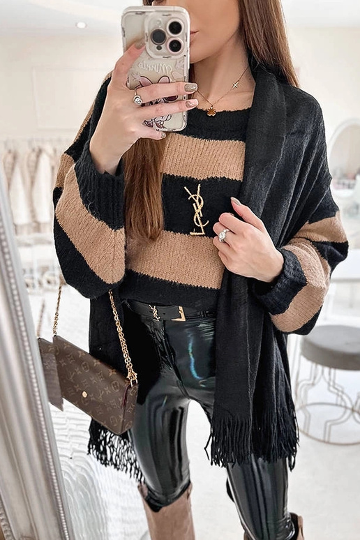 Black Fringe Šalle June