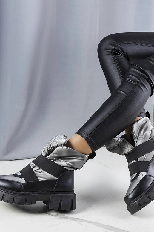 Francisco pelēki izolēti uzvelkami...