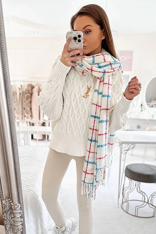 Reičelas baltā rūtainā šalle