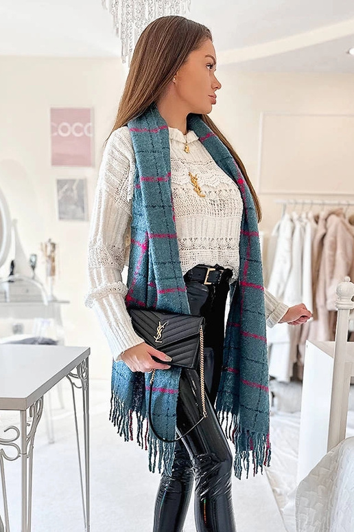 Reičelas zilā rūtainā šalle