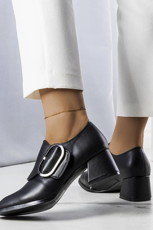 Ailani Black pumpas ar papēdi