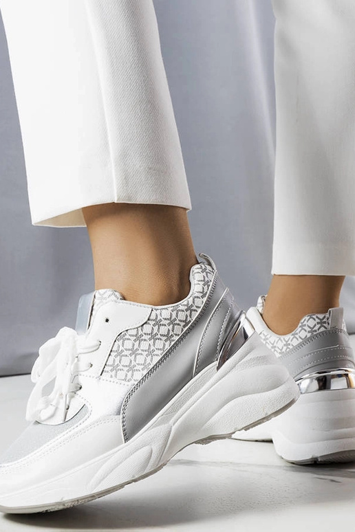 Pelēki sporta apavi ar monogrammu,...