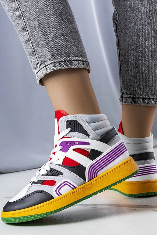 Melnas Marjorie augstas augšdaļas kedas