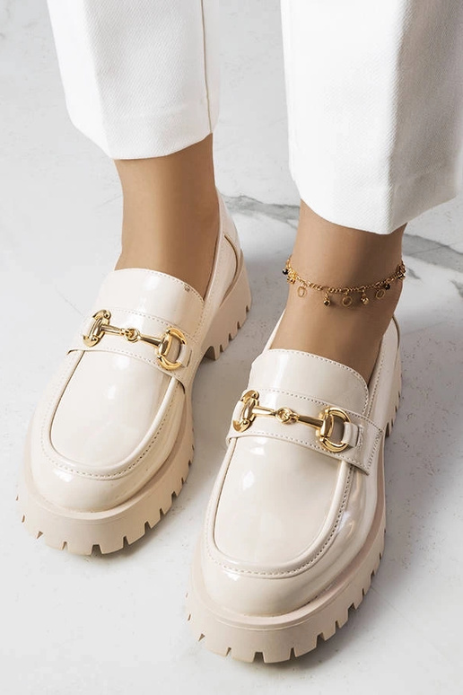 Bēšas lakādas Simard apavi