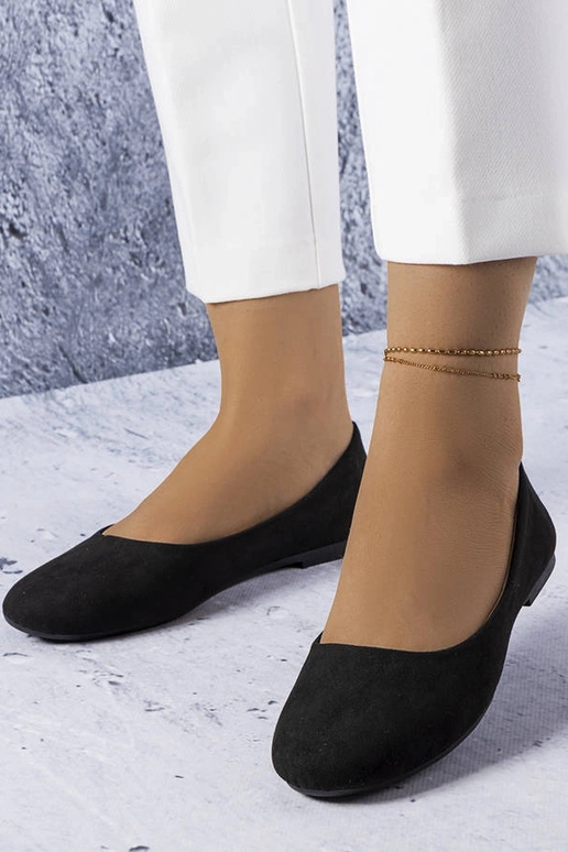 Melnas balerīnas ar ādas iekšzoli...