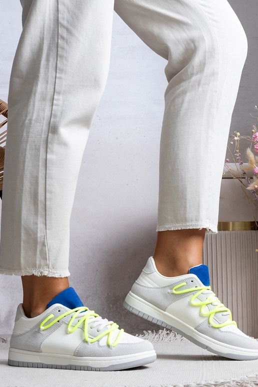 Pelēkas sieviešu kedas ar neona...