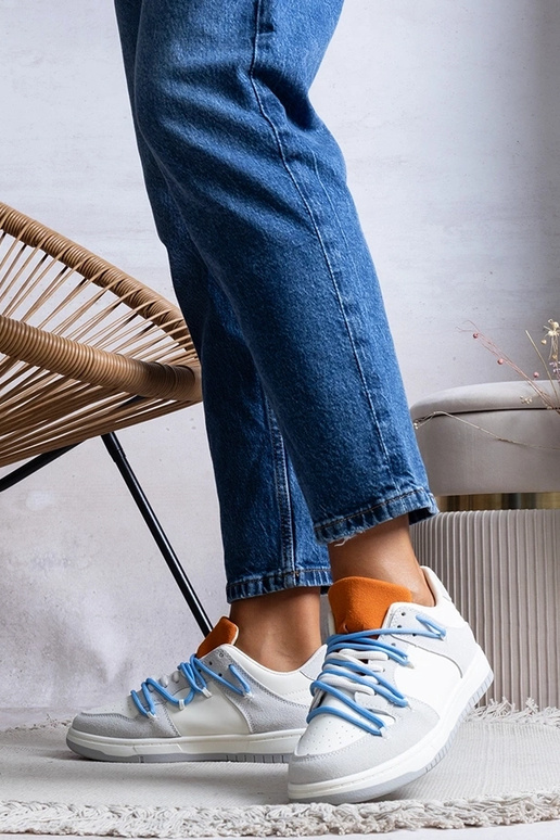 Pelēkas sieviešu kedas zilas mežģīnes...