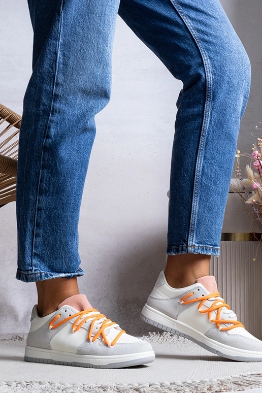 Pelēkas sieviešu kedas, šņorējamās...