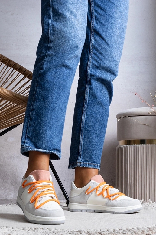 Pelēkas sieviešu kedas, šņorējamās...