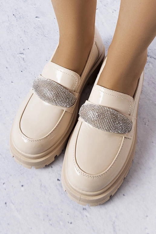 Smilšu krāsas lakoti pusbači ar...