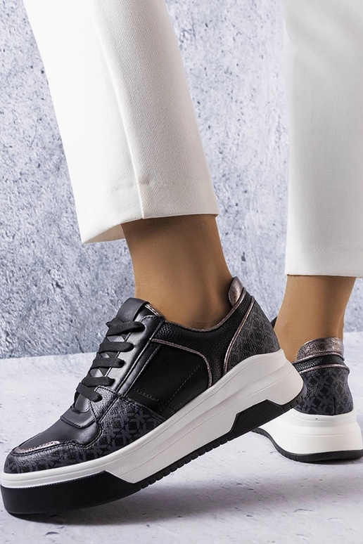 Melnas kedas rotātas ar Grandbois...