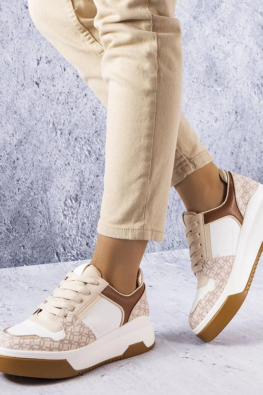 Brūnas kedas dekorētas ar Grandbois...