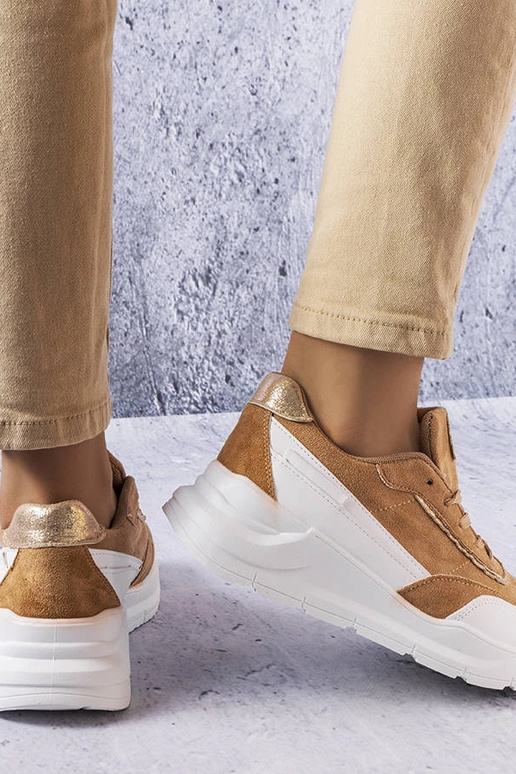 Smilšu krāsas mākslīgās zamšādas...