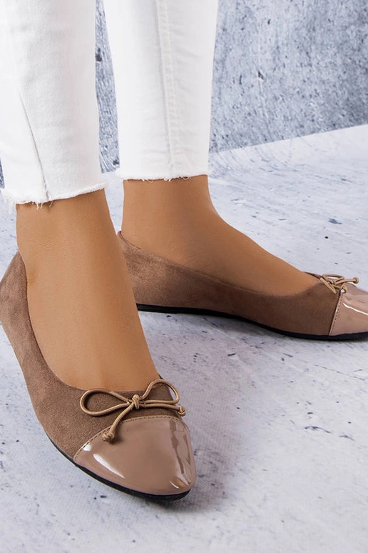 Brūns lakots purngals baleta...