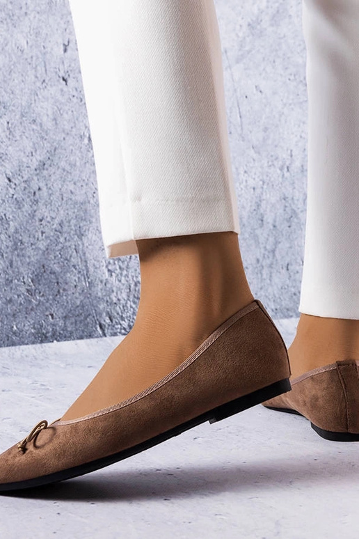 Latour balerīnas ar smailiem pirkstiem