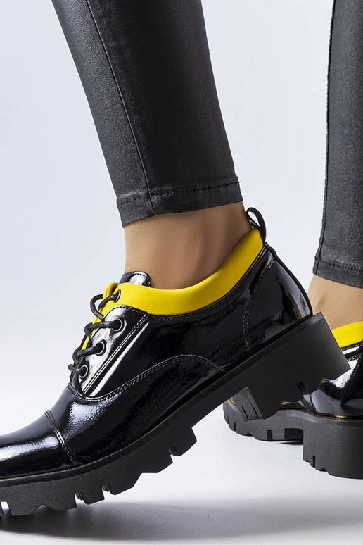 Melni-dzelteni lakoti pusbači,...