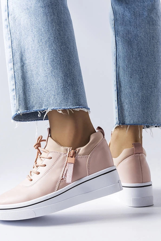 Rozā Mathieu kedas ar zemu augšdaļu