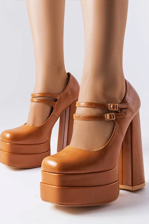 Brown Chouinard augstpapēžu pumpas