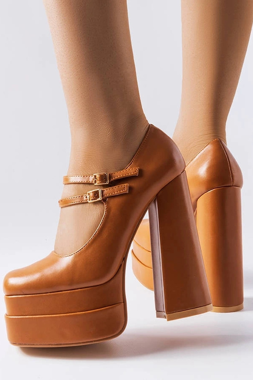 Brown Chouinard augstpapēžu pumpas