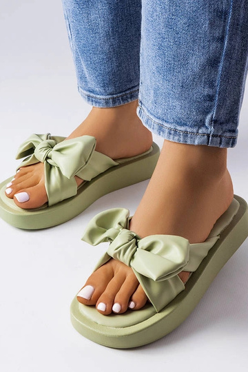 Zaļas platformas flip-flops ar banti Edvards