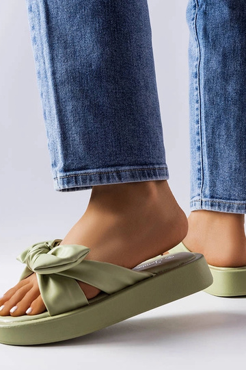 Zaļas platformas flip-flops ar banti Edvards 2