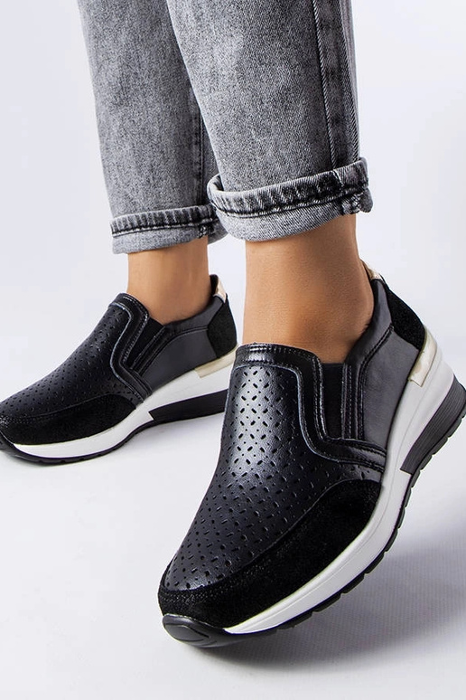 Melnas ažūra čības Vernon