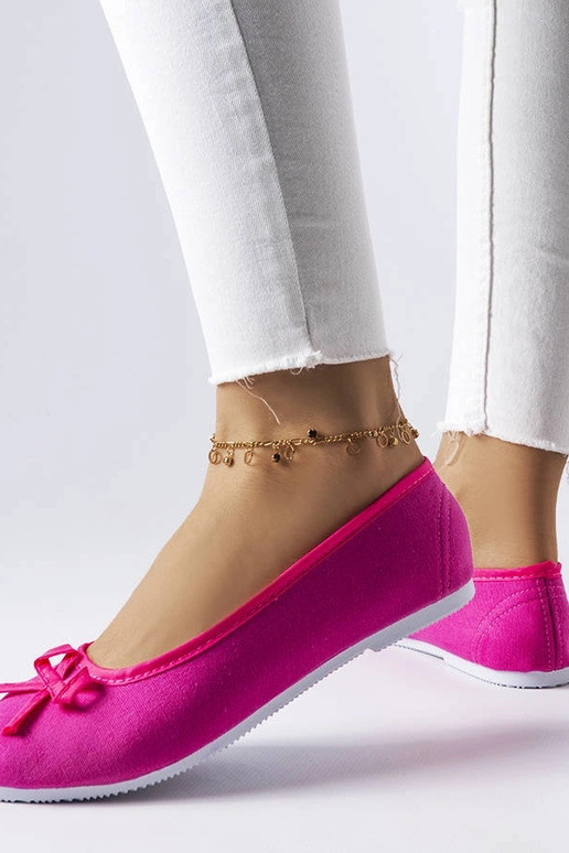 Gendron rozā auduma baleta dzīvokļi