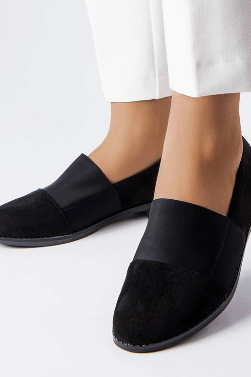 Melnas Stoney plakanas kurpes