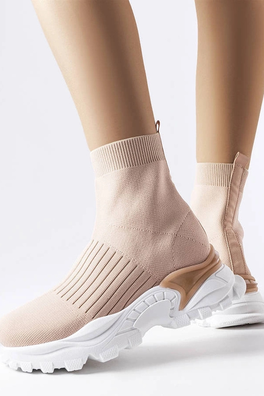 Bēšas kedas ar elastīgu virsu Antonio