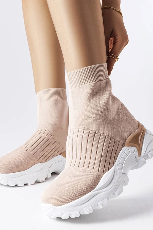 Bēšas kedas ar elastīgu virsu Antonio