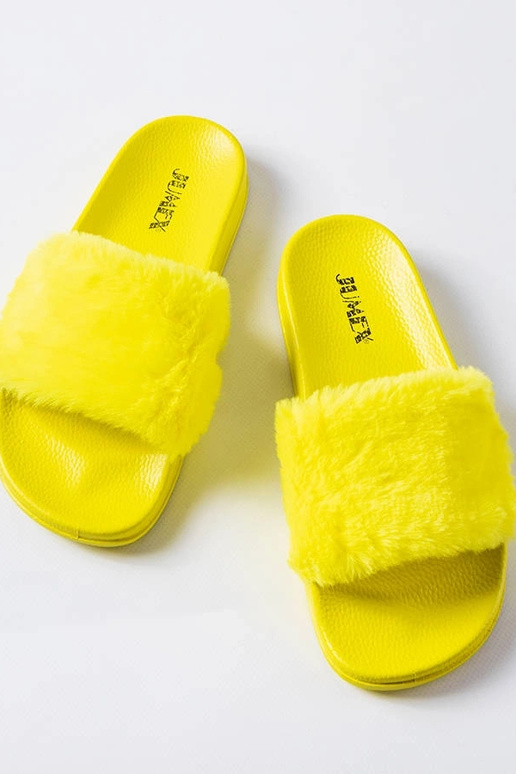 Raffaele dzeltenās kažokādas flip-flops